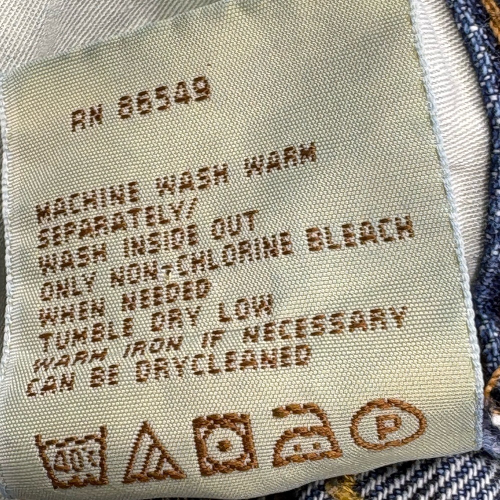 Tommy Bahama Men's Classic Fit Blue Denim Jeans | Size 33x30 - Picture 12 of 13